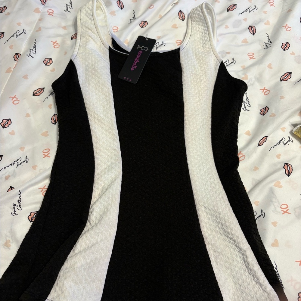 Black and White Sleeveless Dress
